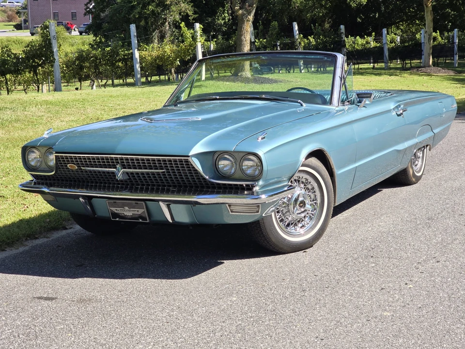 1966 Ford Thunderbird 3rd Gen - Image 5 of 31