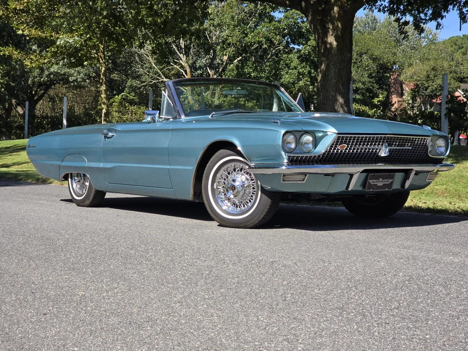 1966 Ford Thunderbird 3rd Gen - Image 16 of 31