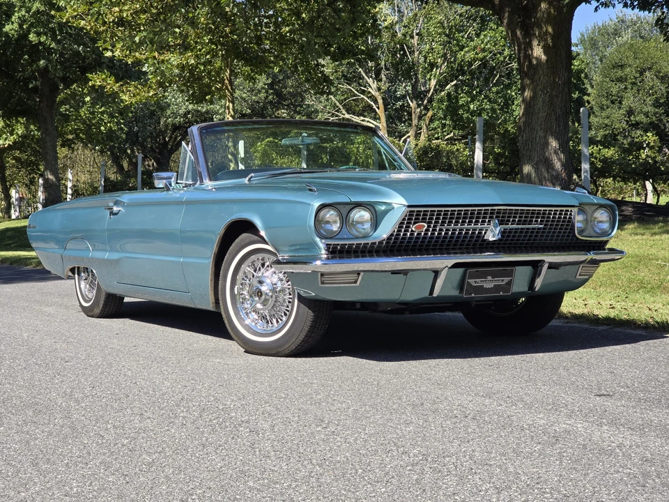 1966 Ford Thunderbird 3rd Gen - Image 15 of 31