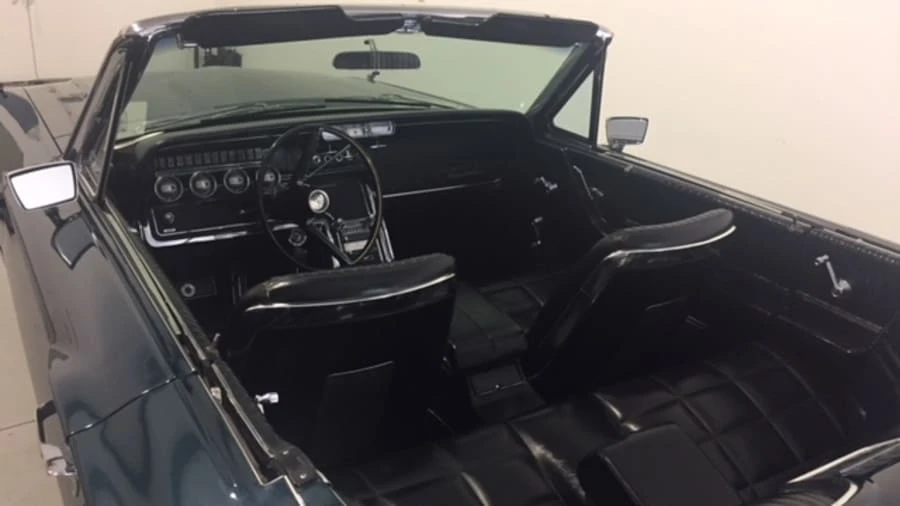 1966 Ford Thunderbird 4th Gen - Image 3 of 4