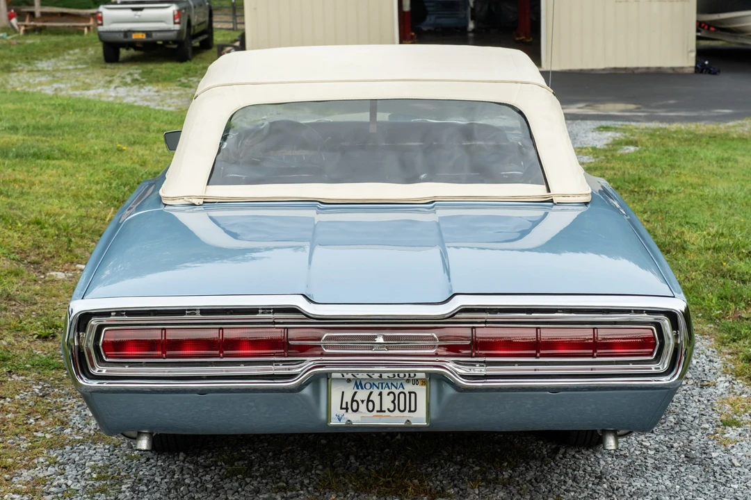 1966 Ford Thunderbird 4th Gen - Image 17 of 31