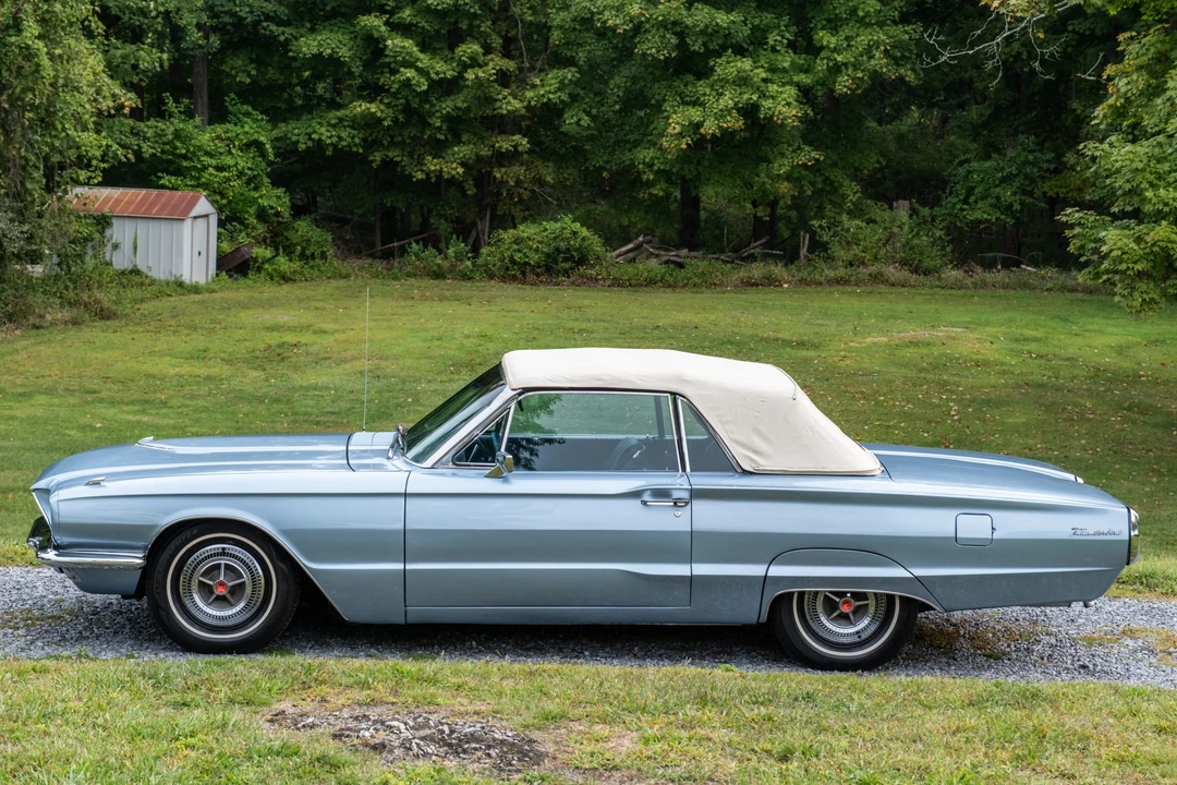 1966 Ford Thunderbird 4th Gen - Image 20 of 31