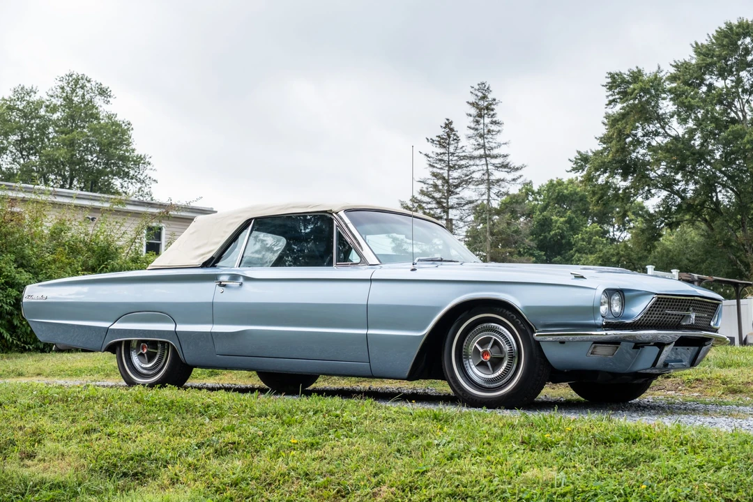 1966 Ford Thunderbird 4th Gen - Image 14 of 31