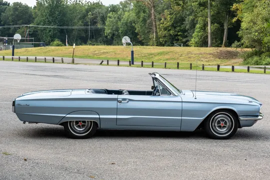 1966 Ford Thunderbird 4th Gen - Image 4 of 31