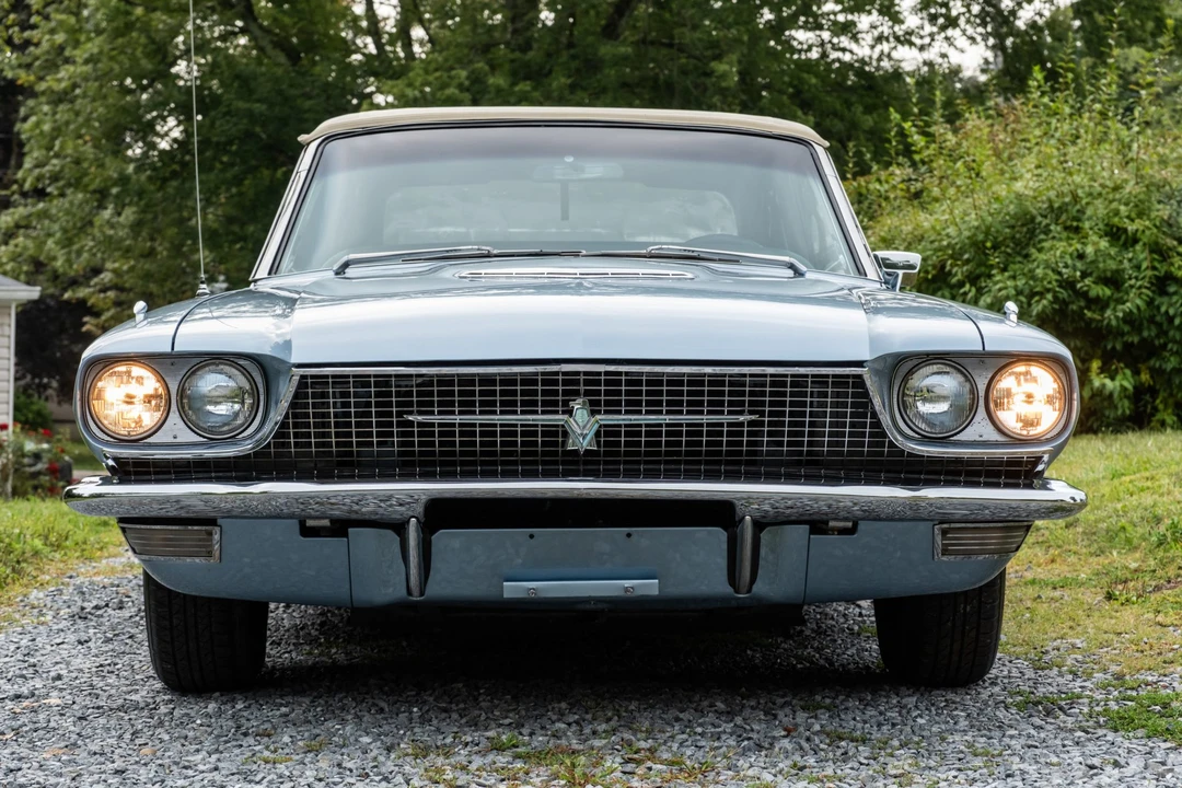 1966 Ford Thunderbird 4th Gen - Image 12 of 31