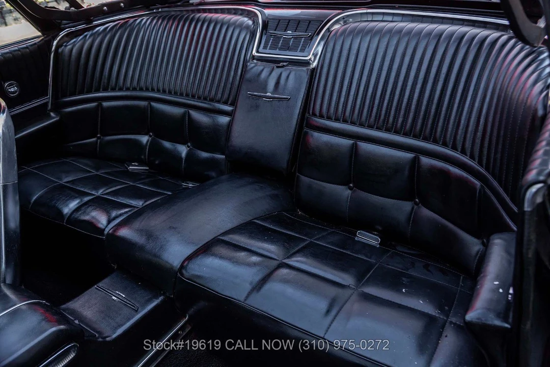 1966 Ford Thunderbird 4th Gen - Image 17 of 31