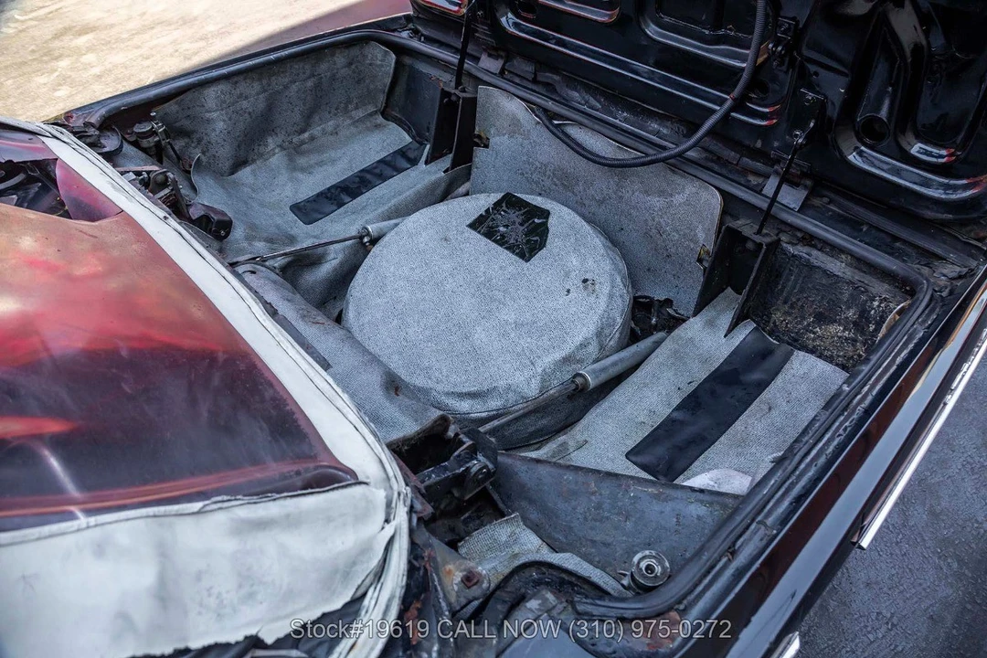 1966 Ford Thunderbird 4th Gen - Image 25 of 31