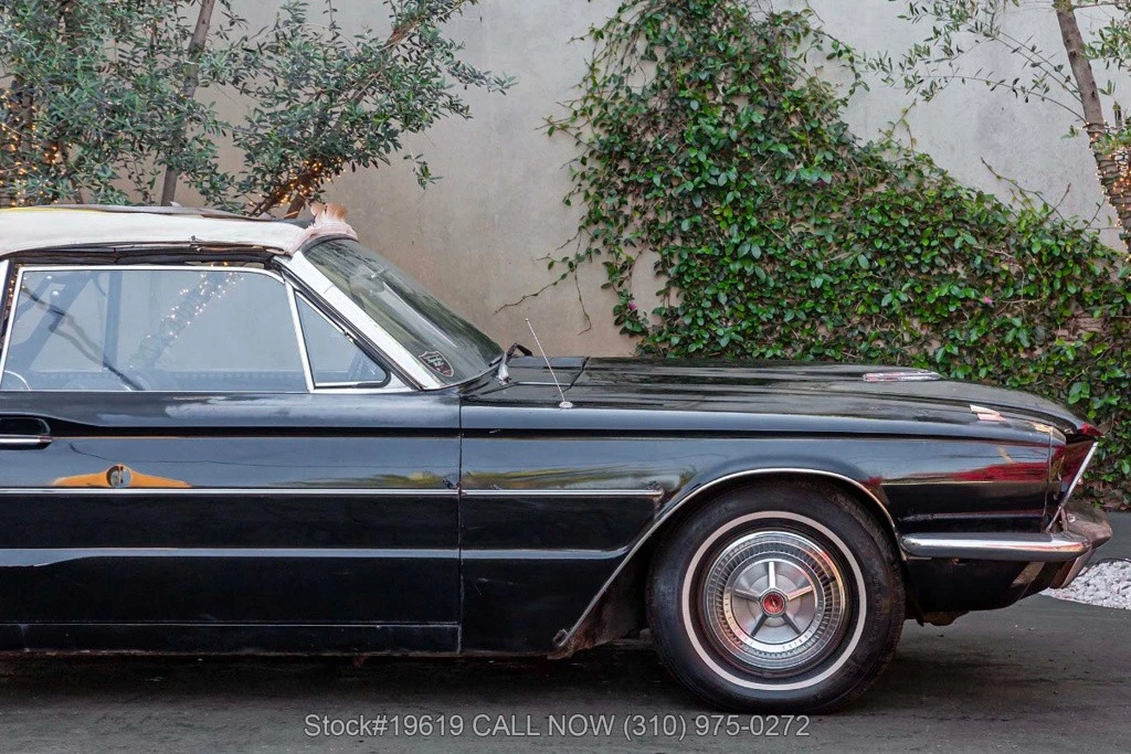 1966 Ford Thunderbird 4th Gen - Image 10 of 12