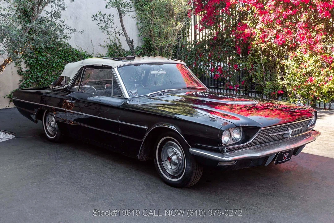 1966 Ford Thunderbird 4th Gen - Image 3 of 31