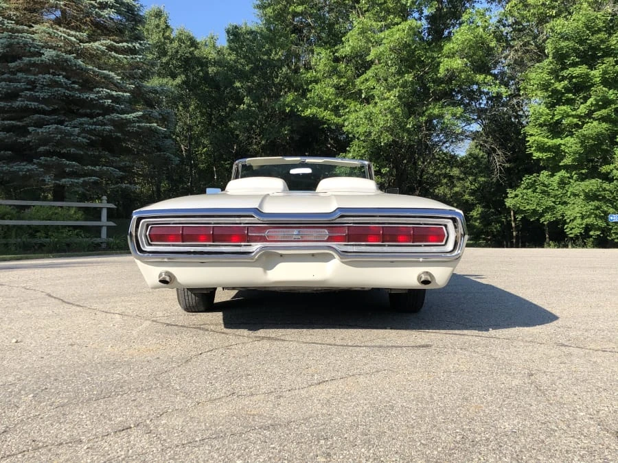 1966 Ford Thunderbird 4th Gen - Image 8 of 12