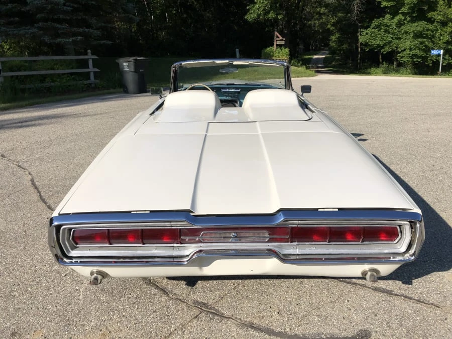 1966 Ford Thunderbird 4th Gen - Image 10 of 12