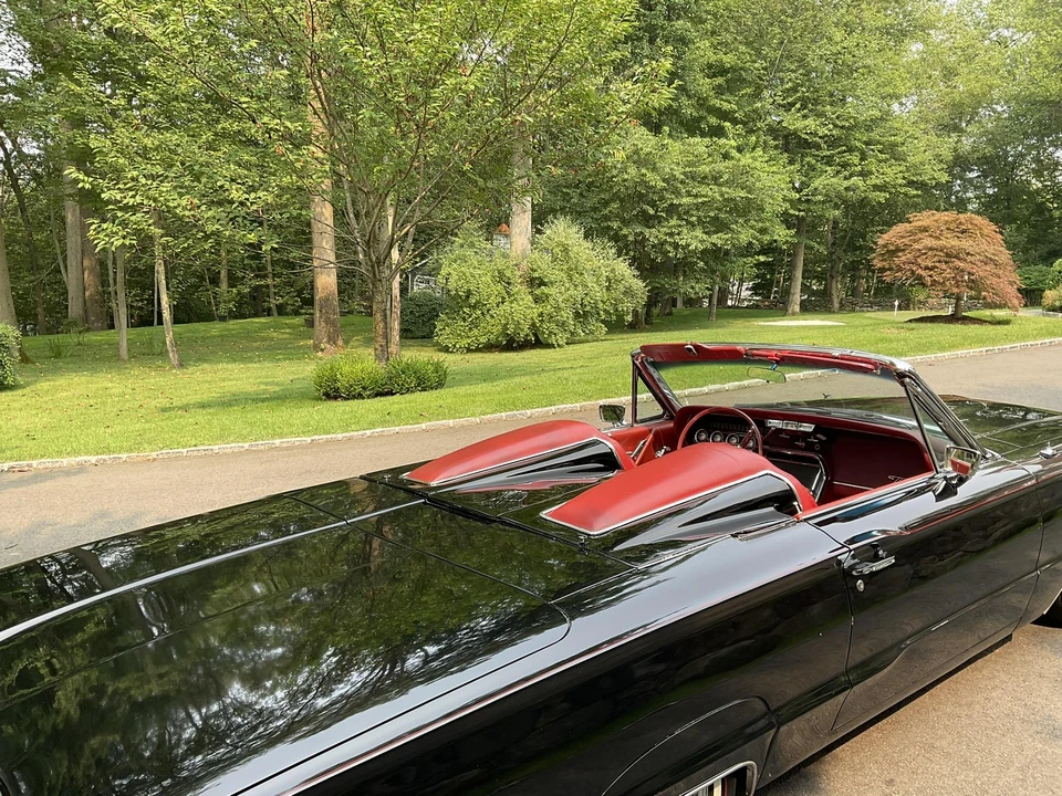 1966 Ford Thunderbird 3rd Gen - Image 13 of 31