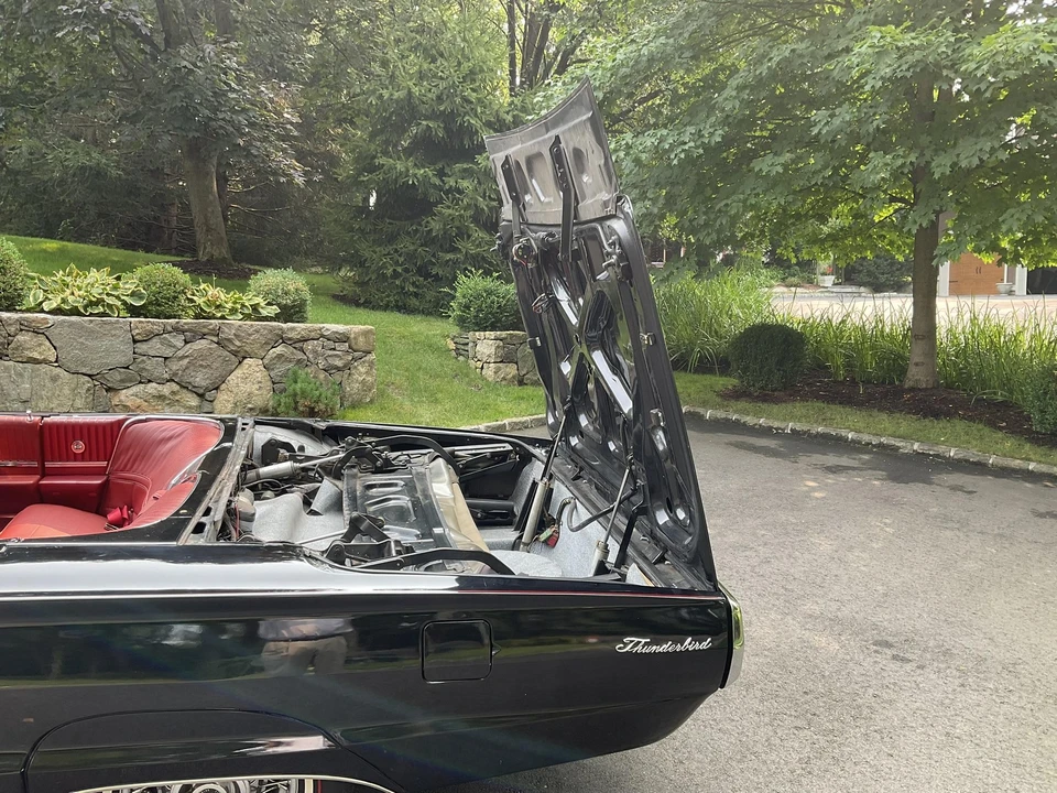 1966 Ford Thunderbird 3rd Gen - Image 19 of 31