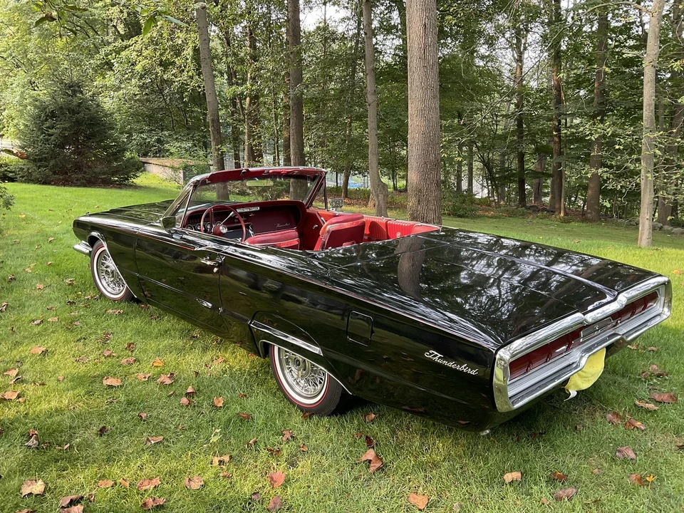 1966 Ford Thunderbird 3rd Gen - Image 8 of 31