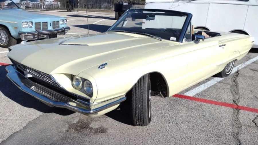 1966 Ford Thunderbird 4th Gen - Image 6 of 31