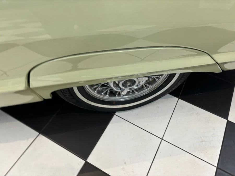 1966 Ford Thunderbird 4th Gen - Image 13 of 31