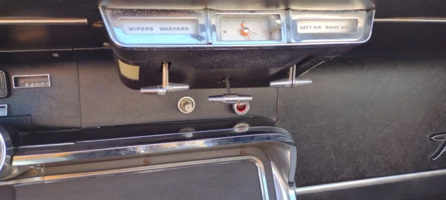 1966 Ford Thunderbird 4th Gen - Image 23 of 31