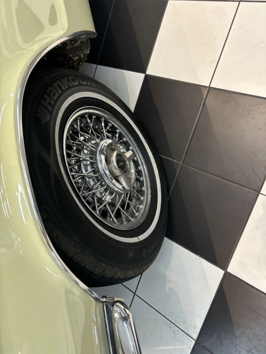 1966 Ford Thunderbird 4th Gen - Image 9 of 31