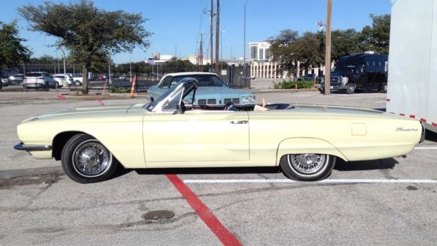 1966 Ford Thunderbird 4th Gen - Image 2 of 31