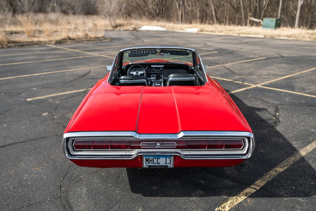 1966 Ford Thunderbird 4th Gen - Image 13 of 31