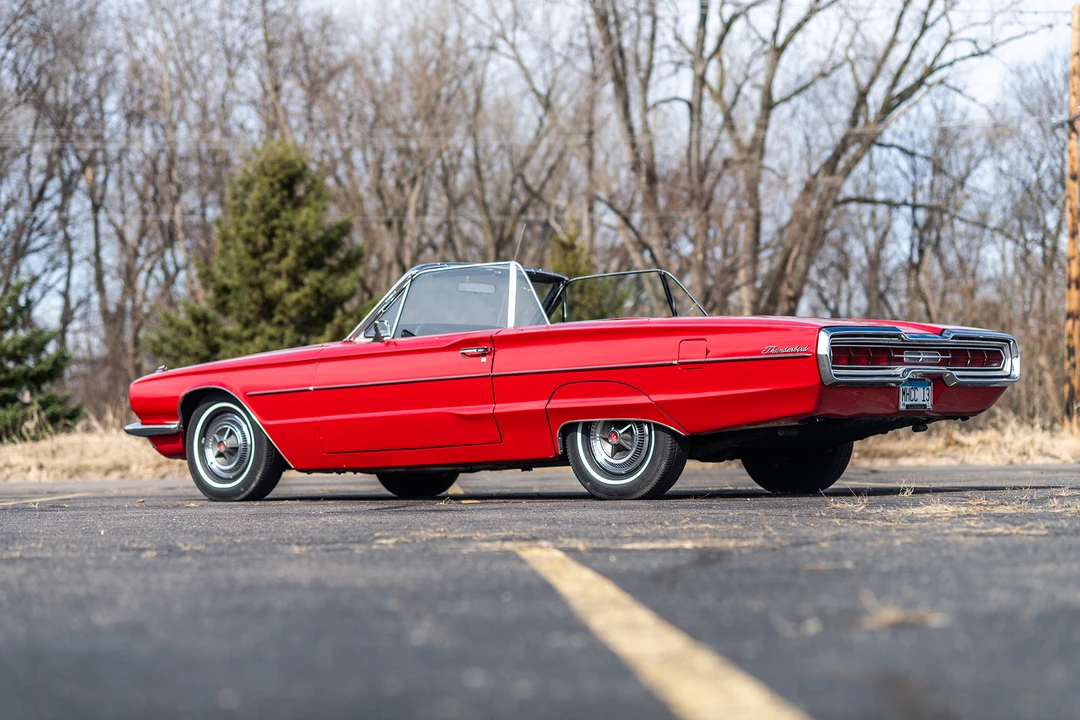 1966 Ford Thunderbird 4th Gen - Image 18 of 31