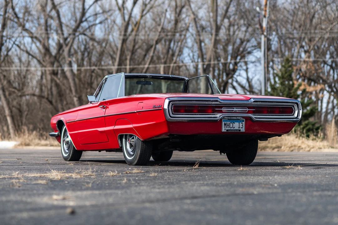 1966 Ford Thunderbird 4th Gen - Image 16 of 31