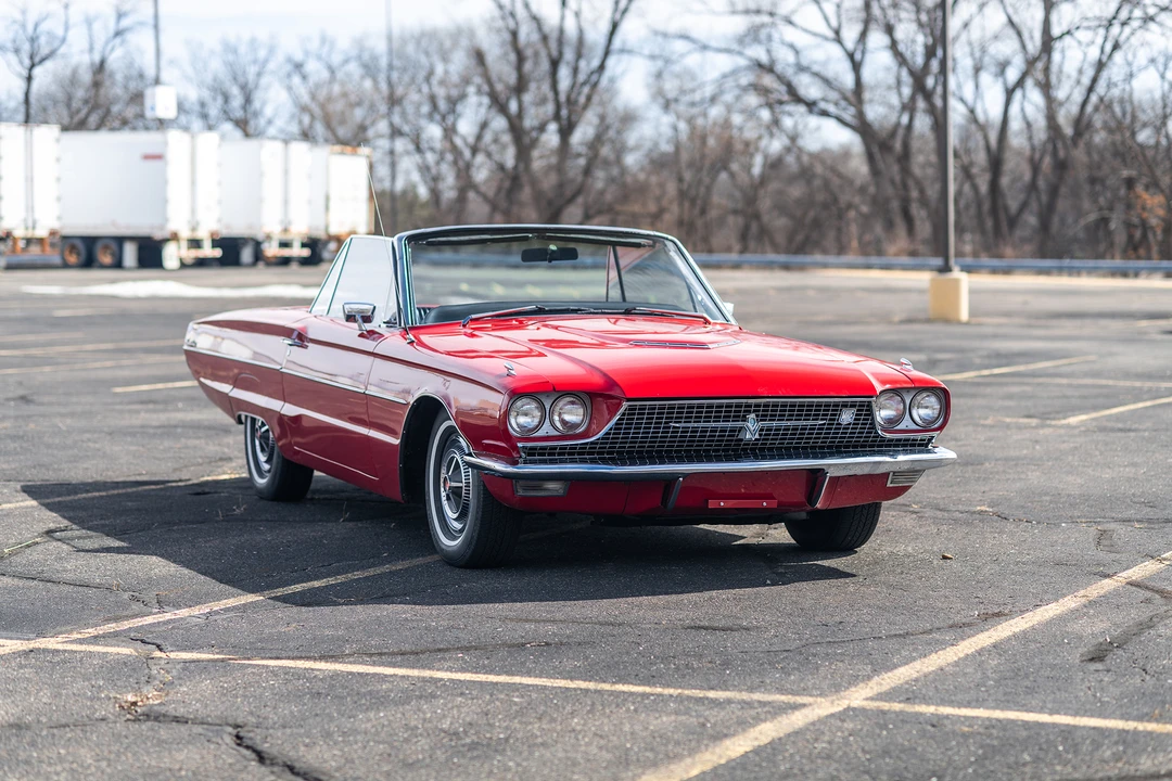1966 Ford Thunderbird 4th Gen - Image 2 of 31