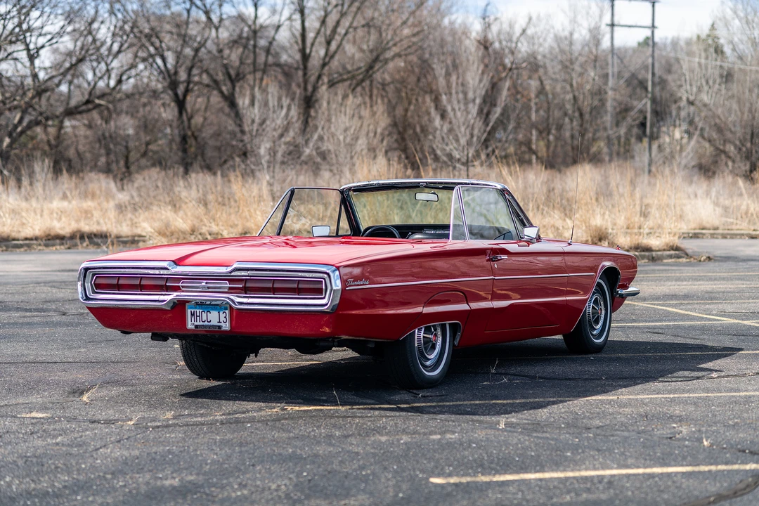 1966 Ford Thunderbird 4th Gen - Image 12 of 31