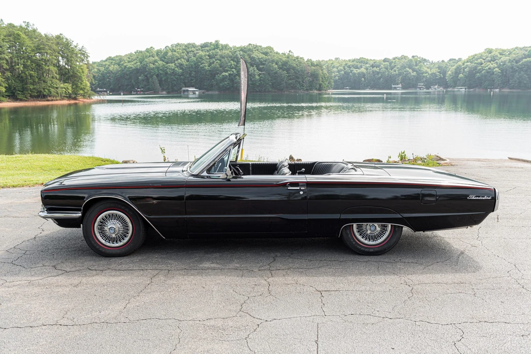 1966 Ford Thunderbird 4th Gen - Image 3 of 31