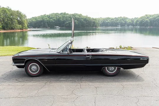 1966 Ford Thunderbird 4th Gen - Image 3 of 31