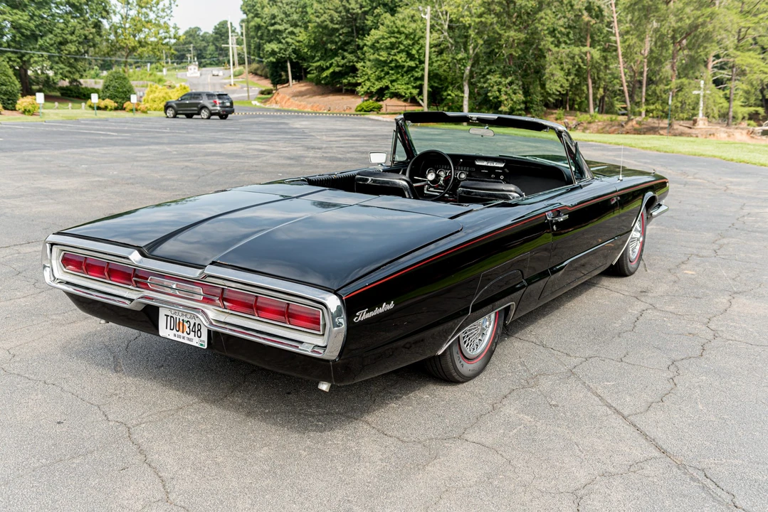 1966 Ford Thunderbird 4th Gen - Image 6 of 31