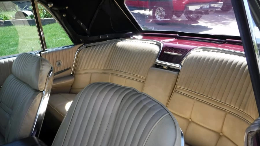 1966 Ford Thunderbird 4th Gen - Image 6 of 6