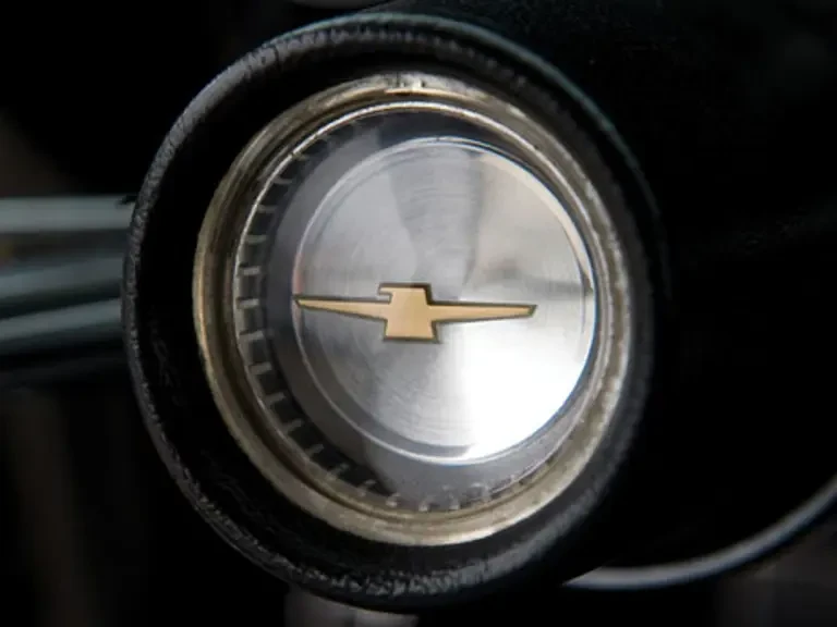 1966 Ford Thunderbird 4th Gen - Image 17 of 24