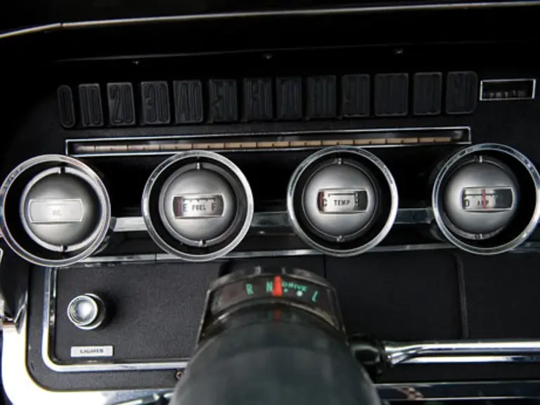 1966 Ford Thunderbird 4th Gen - Image 18 of 24