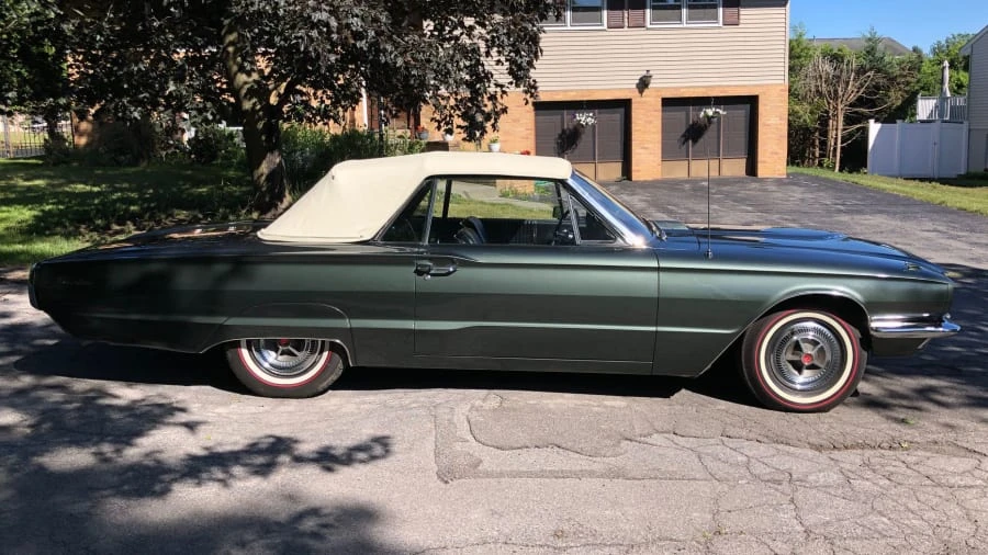 1966 Ford Thunderbird 4th Gen - Image 7 of 10