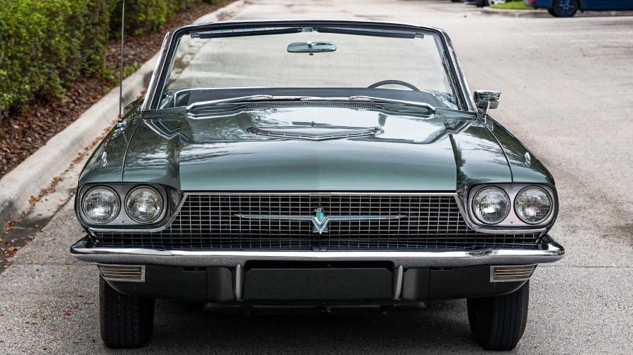 1966 Ford Thunderbird 4th Gen - Image 25 of 31