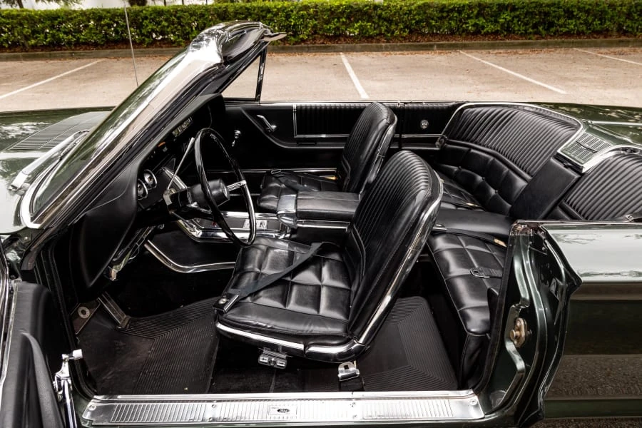 1966 Ford Thunderbird 4th Gen - Image 5 of 31