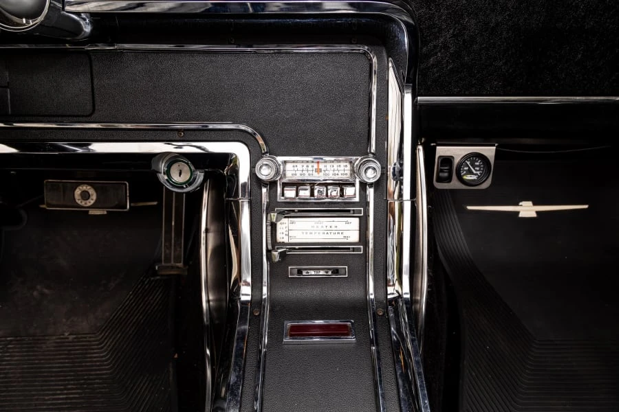 1966 Ford Thunderbird 4th Gen - Image 9 of 31