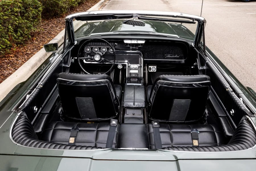 1966 Ford Thunderbird 4th Gen - Image 10 of 31