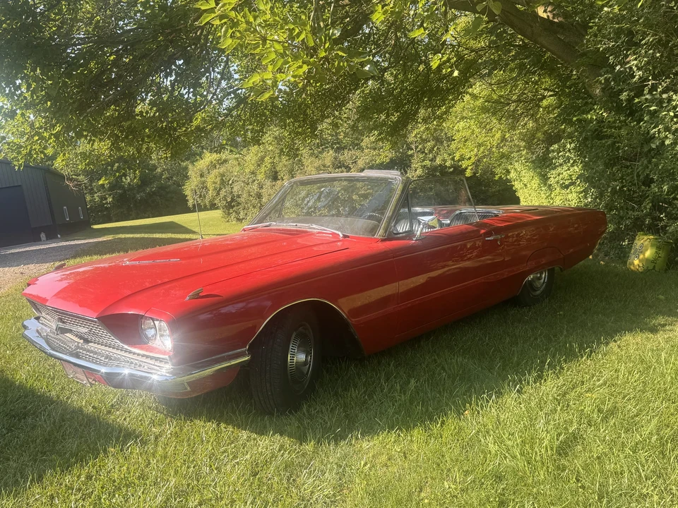 1966 Ford Thunderbird 4th Gen - Image 10 of 31