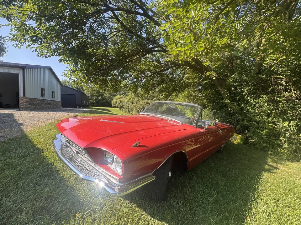 1966 Ford Thunderbird 4th Gen - Image 9 of 31