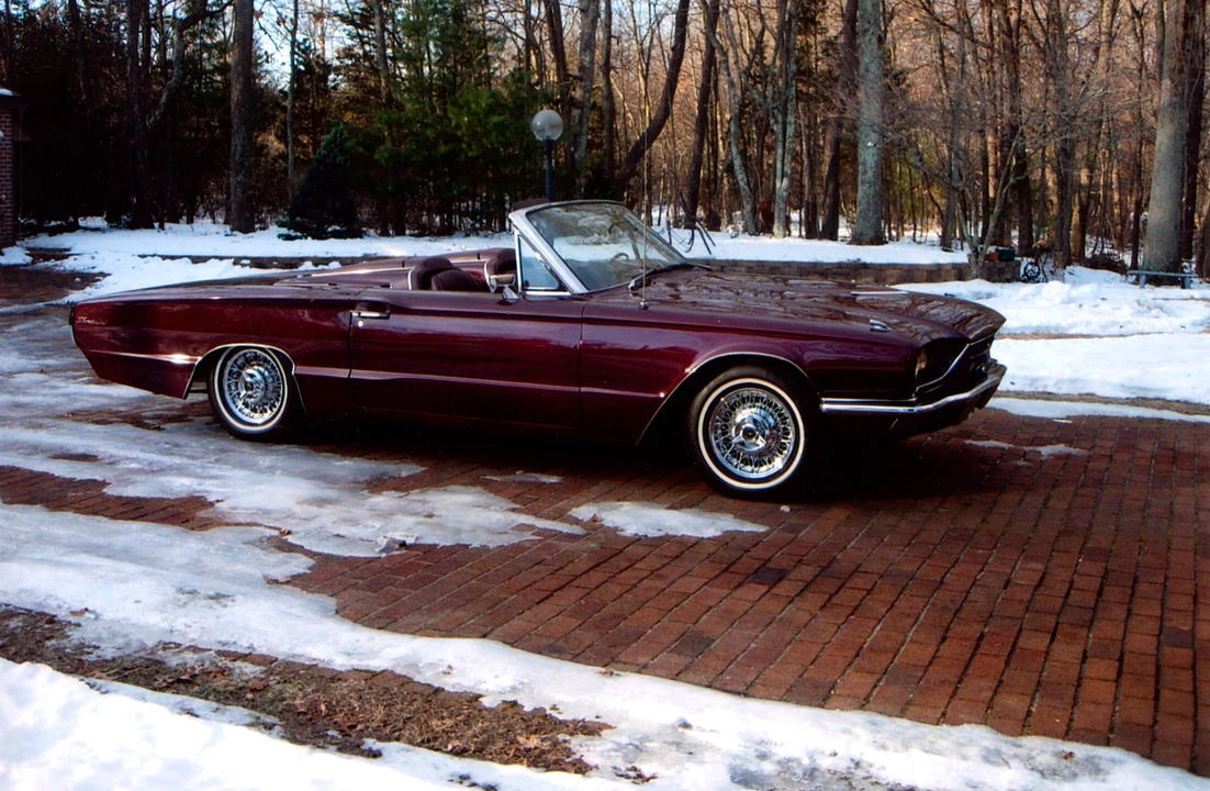 1966 Ford Thunderbird 4th Gen - Image 5 of 5
