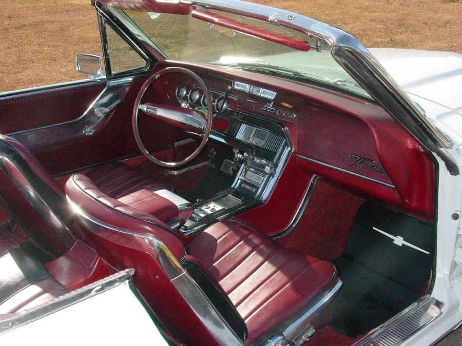 1966 Ford Thunderbird 4th Gen - Image 5 of 8