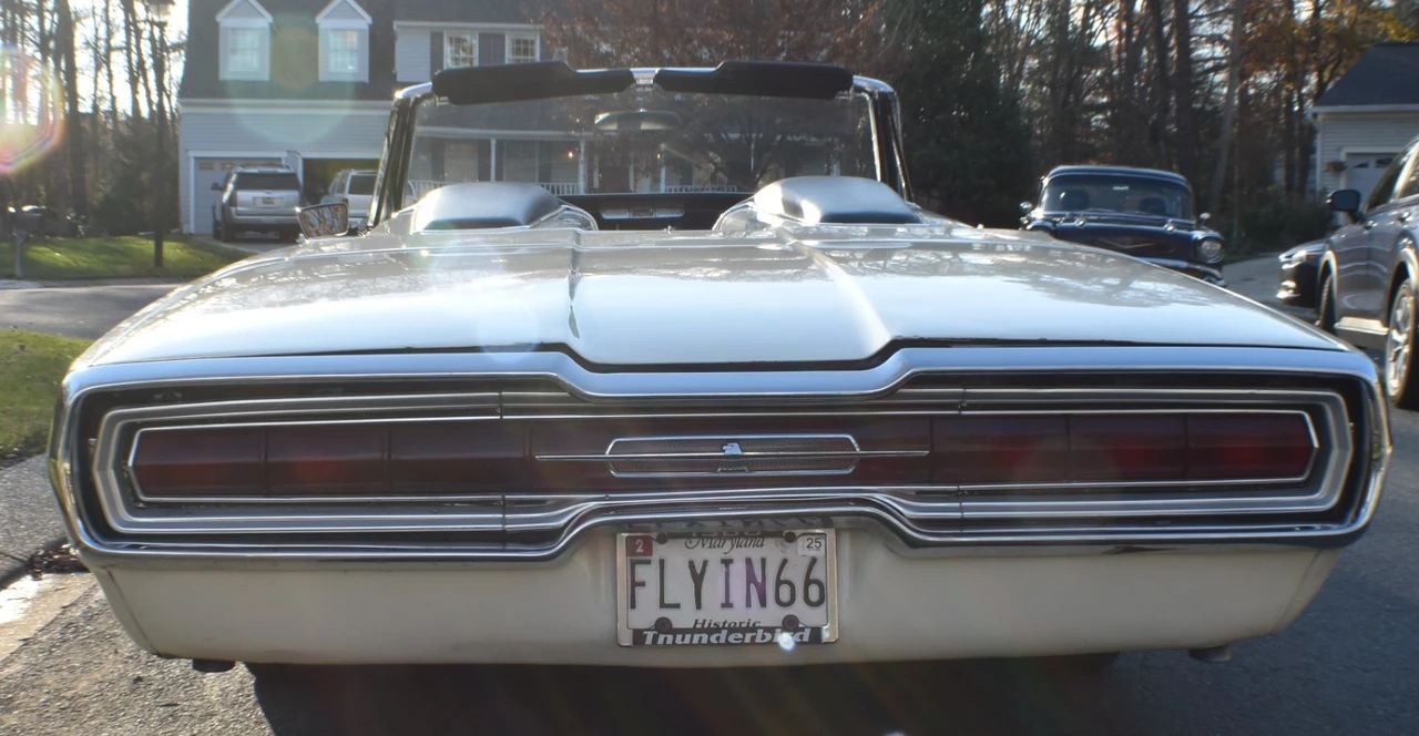 1966 Ford Thunderbird 4th Gen - Image 10 of 21