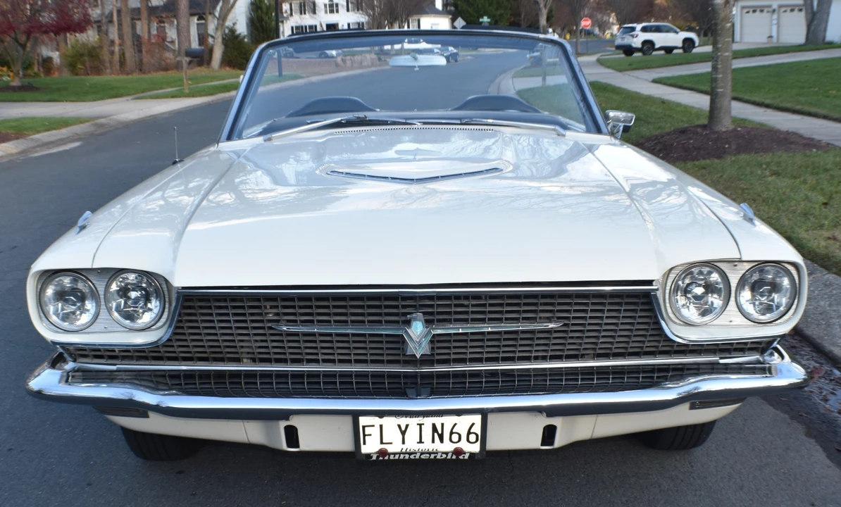 1966 Ford Thunderbird 4th Gen - Image 3 of 21