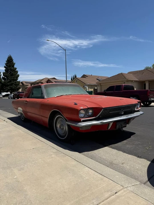 1966 Ford Thunderbird 4th Gen - Image 5 of 10