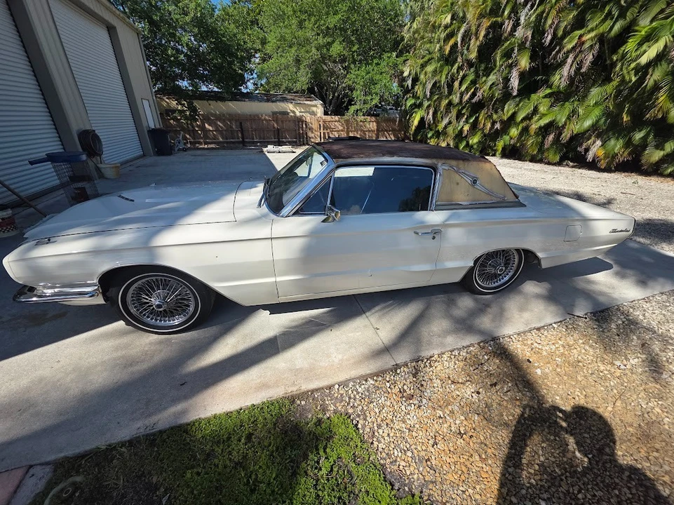 1966 Ford Thunderbird 4th Gen - Image 4 of 21