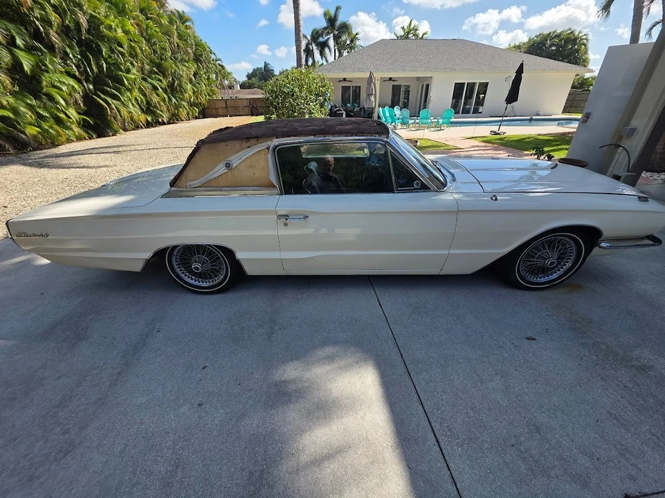 1966 Ford Thunderbird 4th Gen - Image 3 of 21