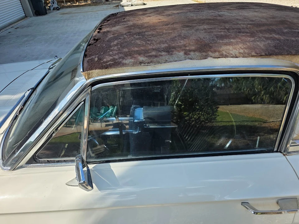 1966 Ford Thunderbird 4th Gen - Image 18 of 21