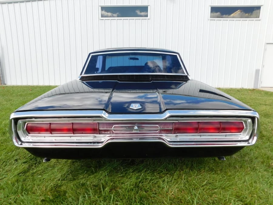 1966 Ford Thunderbird 4th Gen - Image 9 of 11
